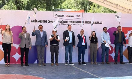 Arranca construcción de techumbre en escuela de Saltillo
