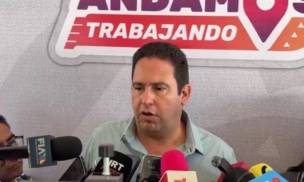 Confirma Javier Díaz interés por buscar la reelección