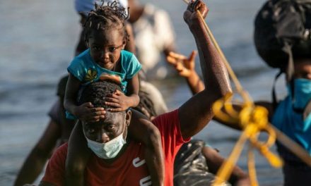 Desconocen paradero de cientos de menores haitianos ingresados a Chile