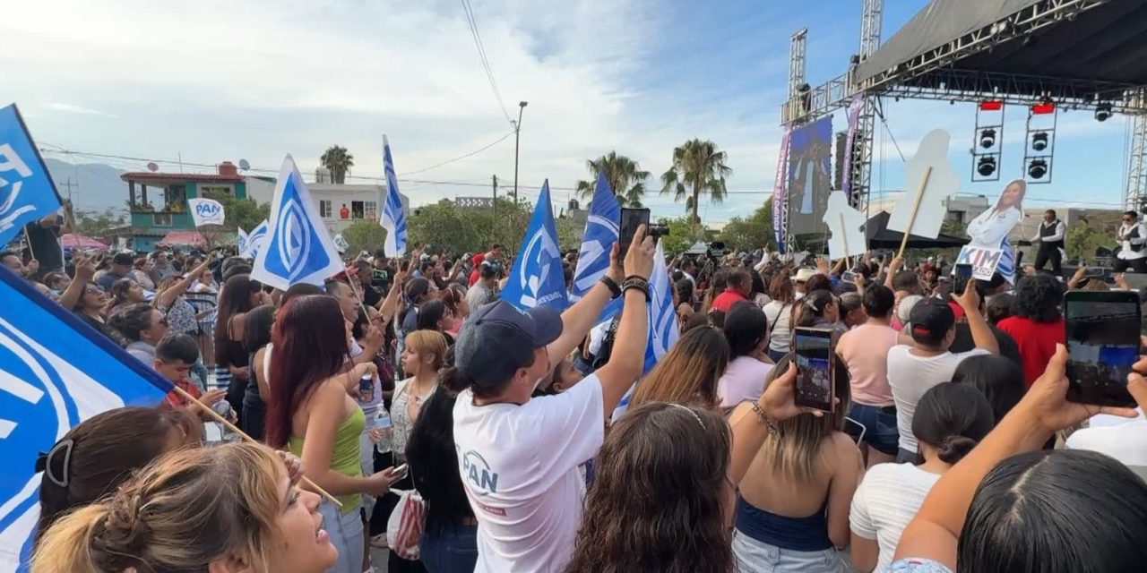 PAN cierra campaña en la Saltillo 2000