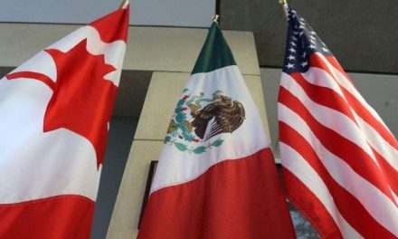 Trump pone en duda del T-MEC y afirma que no necesita a México y Canadá