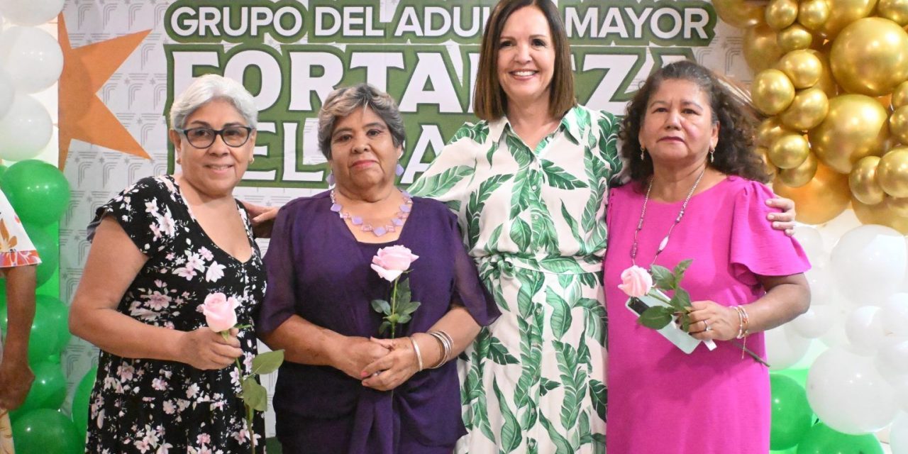 Frontera fortalece tradiciones con sorteo de la Reina del Adulto Mayor