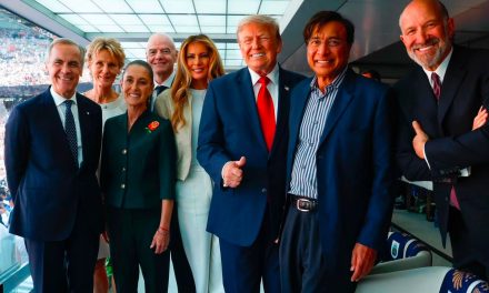 Presidenta Claudia Sheinbaum asiste a la final del Mundial