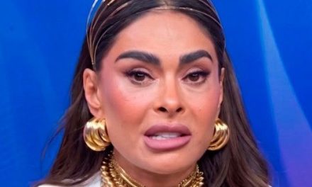 Galilea Montijo aclara las críticas por su rostro y dice que sufre una ‘parálisis’ por un nervio