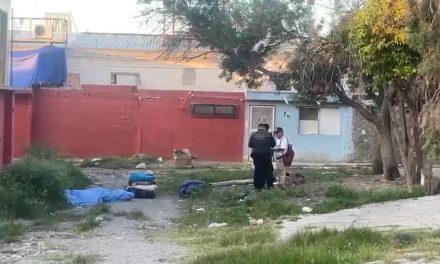 Localizan sin vida a albañil en terreno baldío