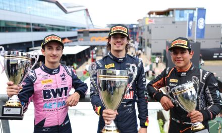 El mexicano Rafael Villagómez vuelve al podio en Silverstone