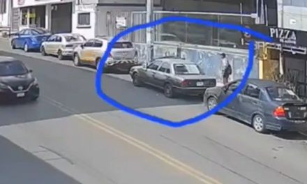 Así robaron un auto en menos de un minuto en Cuernavaca (video)