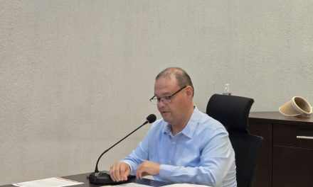 Acuña destaca finanzas sanas y manejo responsable de recursos