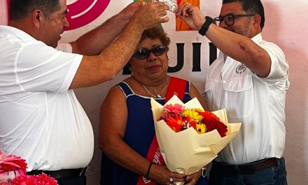 Festejan a adultos mayores de los comedores del DIF Coahuila