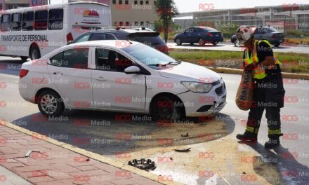 Accidente provocó severas afectaciones al tráfico sobre la carretera Monterrey-Saltillo