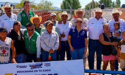 Entrega Tomás Gutiérrez nuevo equipamiento de pozo de agua en La Leona