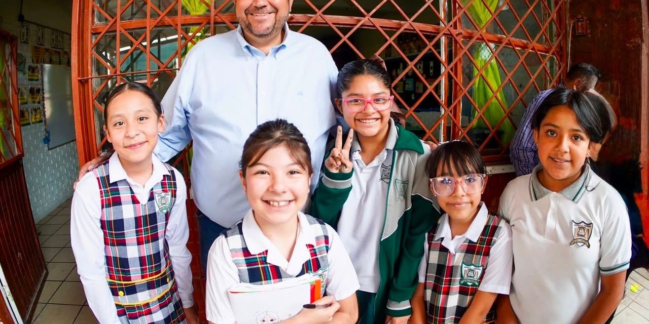 Más beneficios para escuelas de Ramos Arizpe