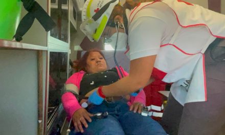 Saltillo: Mujer sufre lesiones tras accidente al sur de la ciudad