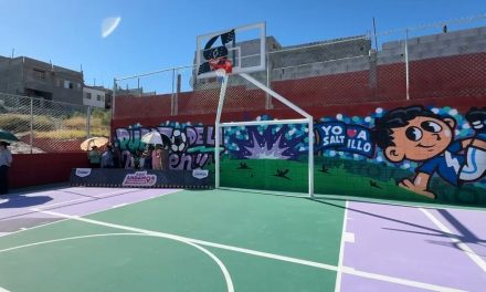 Entregan rehabilitación de cancha en la colonia Puerto de la Virgen