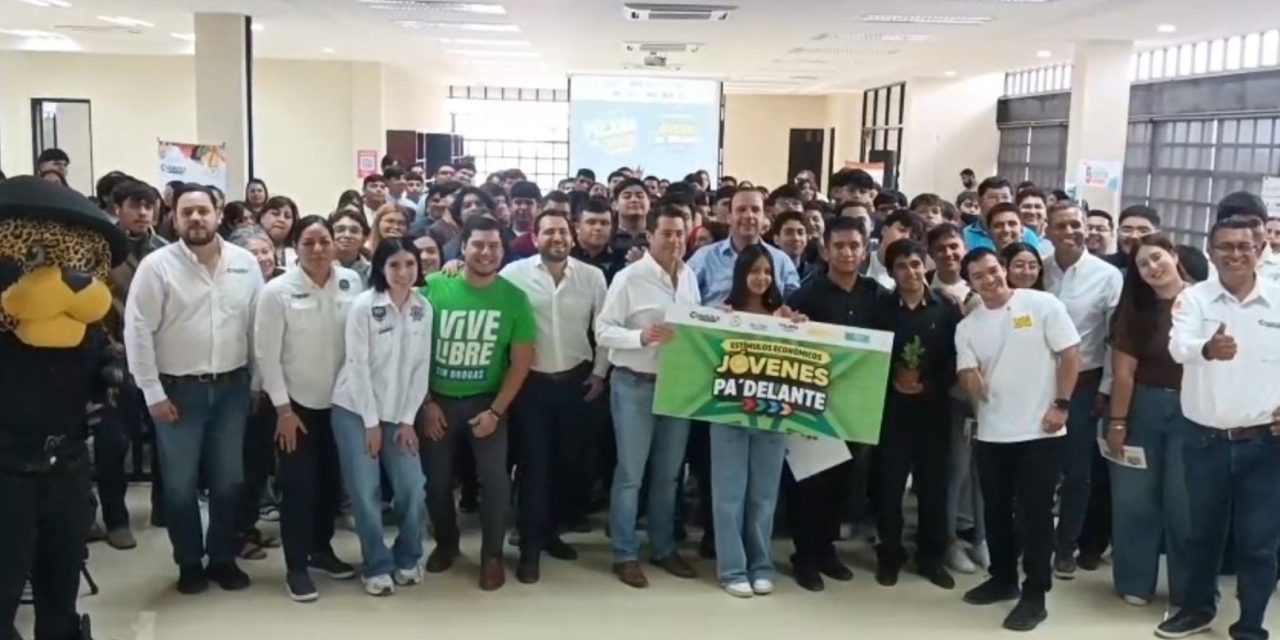 Coahuila impulsa a la juventud con brigadas de salud, prevención y becas
