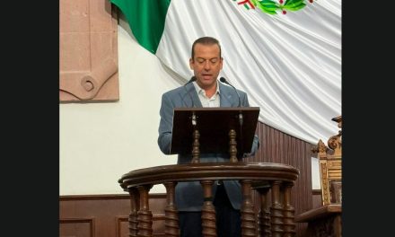 Aprueban solicitud para proteger la economía de los padres de familia este regreso a clases