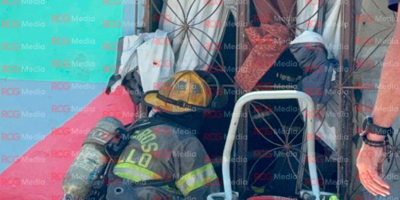Controlan incendio en cuarto de una vivienda en la colonia Espinosa Mireles