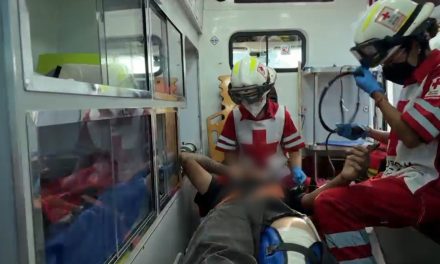 Menor sufre fractura tras accidente en moto en Saltillo