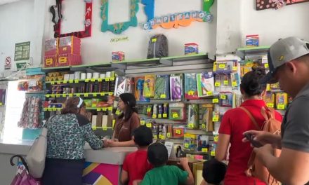 Profeco llama a comparar precios en este regreso a clases
