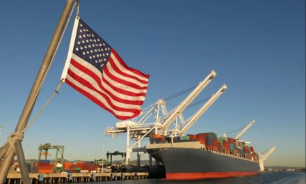 Trump restringe importación de equipos eléctricos extranjeros por seguridad nacional
