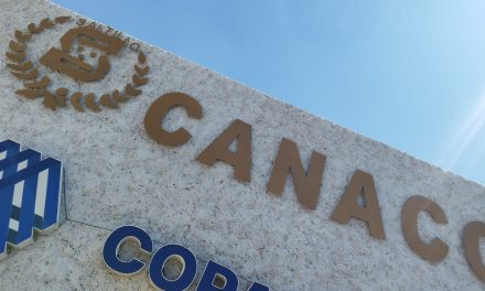 Canaco pide regular  vendedores ambulantes