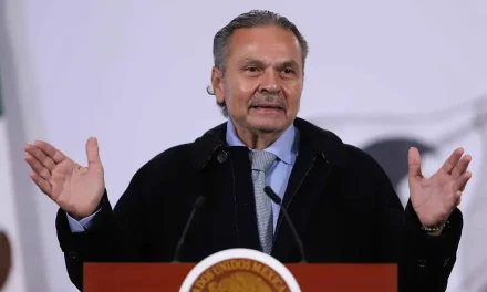 El morenista Romero Oropeza, con propiedades millonarias