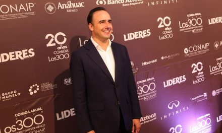 Manolo Jiménez entre los líderes más influyentes de México