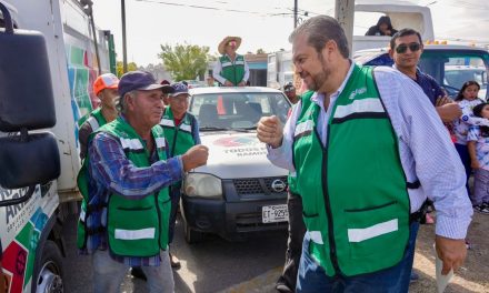 Lleva Tomás Gutiérrez ‘Todos Por Más’ a Colonia Parajes del Valle