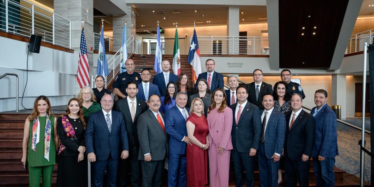 Destaca Javier Díaz la grandeza de Saltillo y Coahuila en McAllen