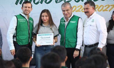 Impulsa Gabriel Elizondo conectividad de telefonía para la carretera 30