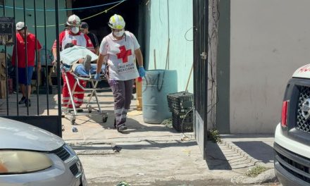 Menor de 11 años resulta lesionado tras caer de una loza en Pueblo Insurgente