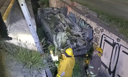 Cae ebrio a canal pluvial en Saltillo