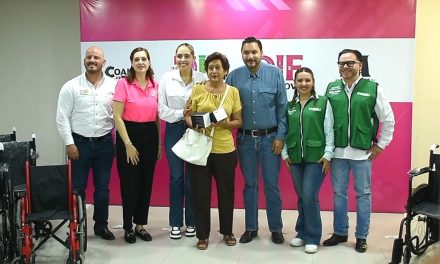 Entregan DIF Coahuila y DIF Monclova aparatos ortopédicos y Tarjetas de la Salud