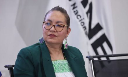 Renuncia Claudia Espino a la Secretaría Ejecutiva del INE