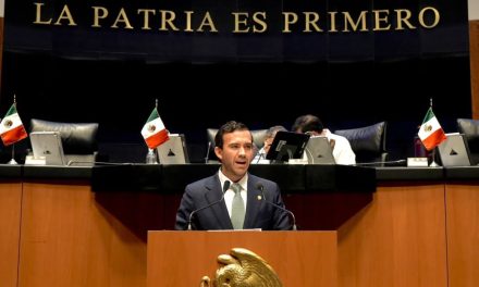 Gabriel Elizondo defiende reglas claras para atraer más inversión y empleos
