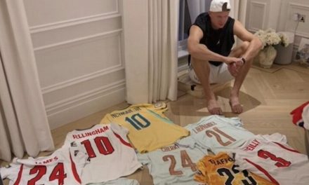 Haaland presumió su colección de camisetas y reveló regalo único de Bellingham