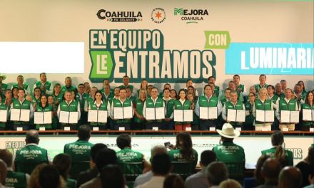 En equipo le entramos con 3 mil mdp para obras y servicios en los 38 municipios: Manolo