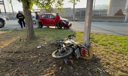 Motociclista sufre accidente en Saltillo