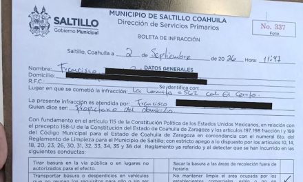 Multan con 5 mil pesos a acumulador de lavadoras y refrigeradores en la calle en Saltillo