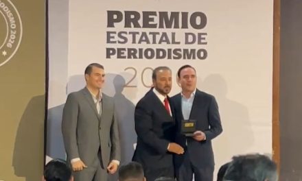 Reconocen 40 años de trayectoria periodística de José ‘Pepe’ Mena Soto