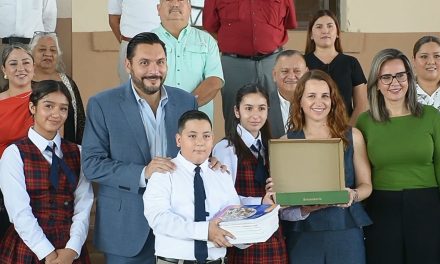 Regresan a clases 73 mil alumnos en la Región Centro de Coahuila