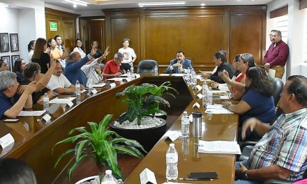Toman protesta nuevos funcionarios en el Ayuntamiento de Monclova