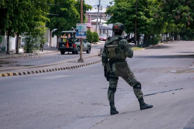 Ola de violencia en Sinaloa deja una maestra asesinada y una activista desaparecida