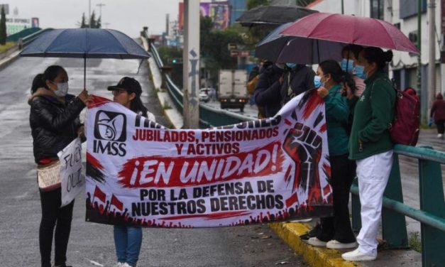 IMSS propondrá mejora salarial para sus trabajadores