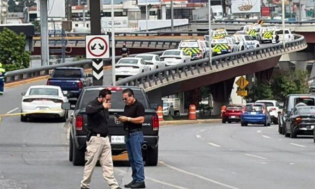 Ataque a balazos deja dos personas muertas en la avenida Gómez Morín en Monterrey