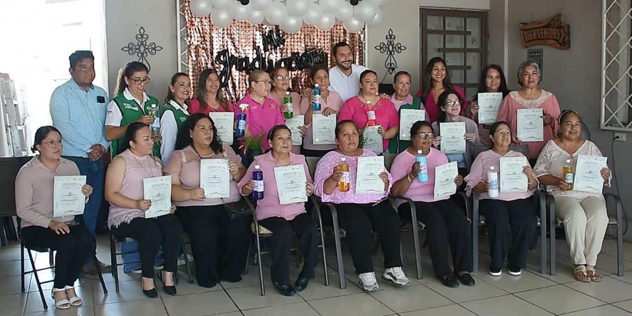 Capacitan a mujeres de Monclova