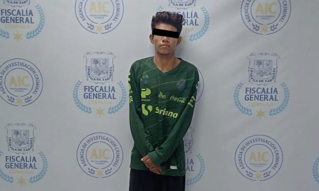 Detienen a hombre armado tras ingresar a primaria en Monclova