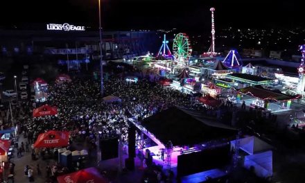 Feria Monclova 2026 mantiene sus actividades pese a las lluvias