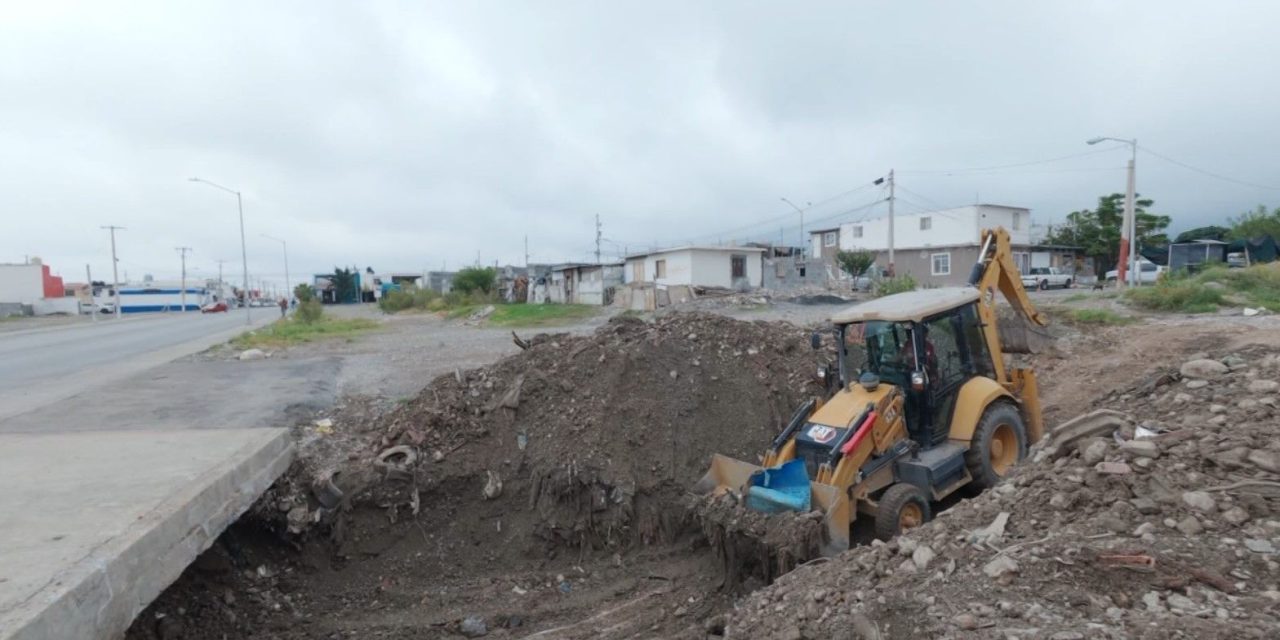 Saltillo intensifica desazolve y limpieza de arroyos para proteger a las familias