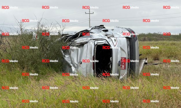 Muere una persona tras volcadura sobre la carretera a Monclova